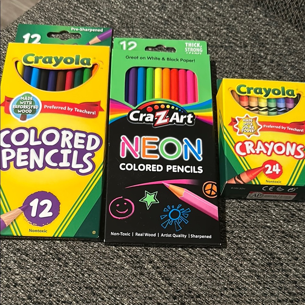 Crayola and Cra-Z-Art Colored Pencils and Crayons Set